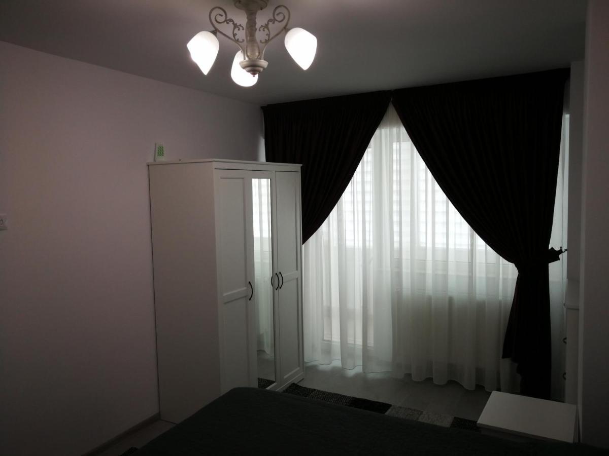 באקאו Apartament Karina Complex Bacovia מראה חיצוני תמונה